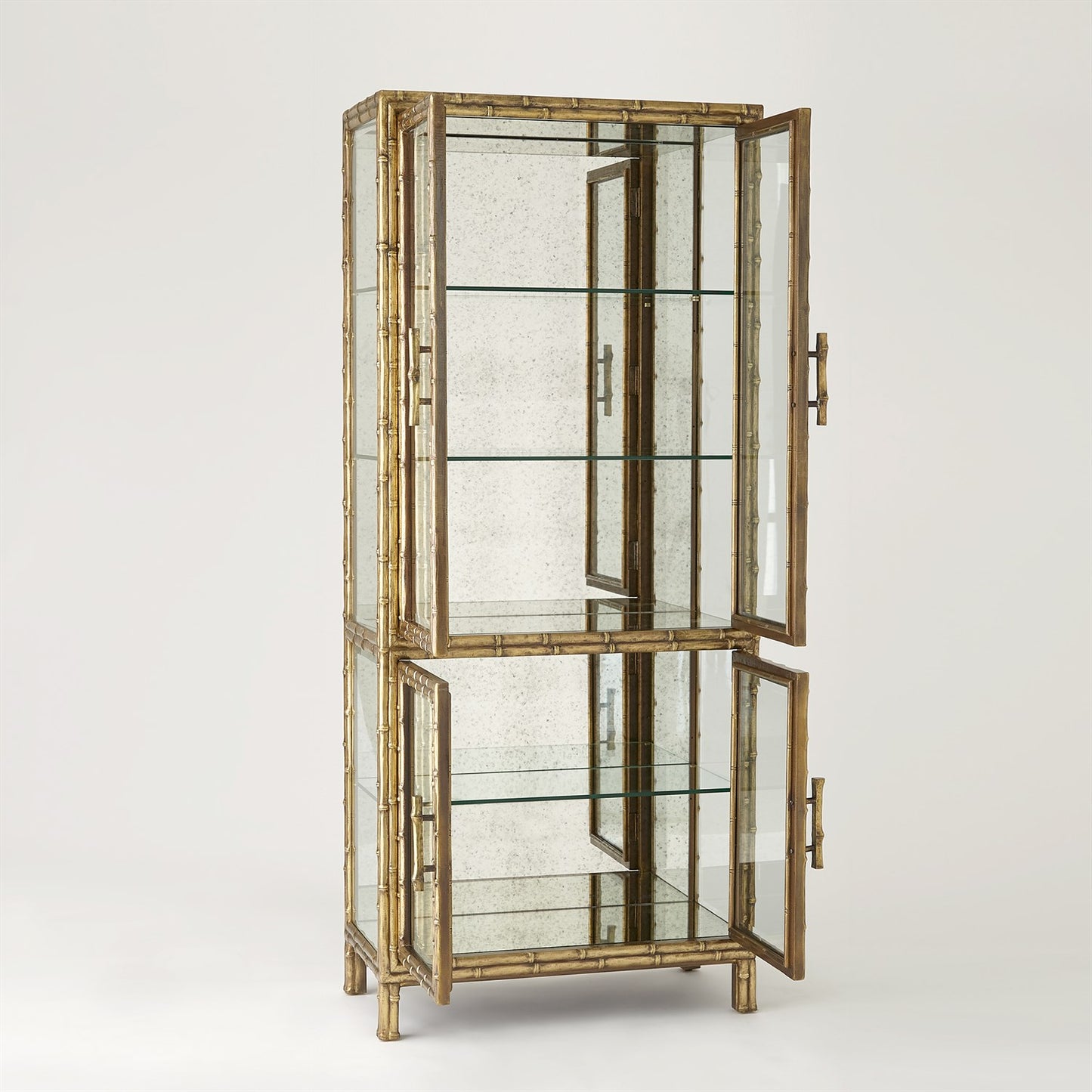 Bamboo Vitrine